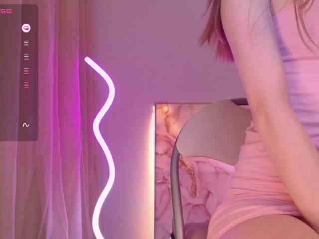 Lindelicious webcam
