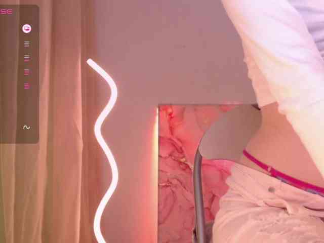 Lindelicious webcam