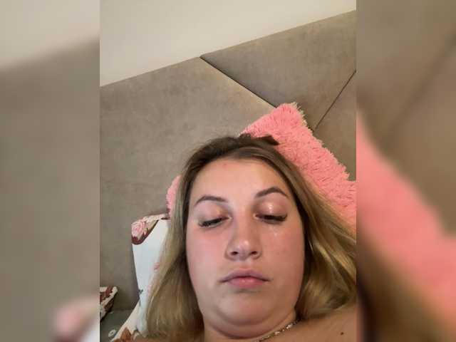 Kristy2905 live cam on BongaCams