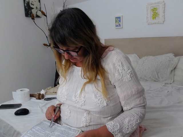 OlgaPavlova live cam on BongaCams
