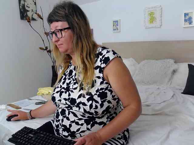 OlgaPavlova webcam
