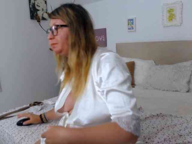 OlgaPavlova webcam