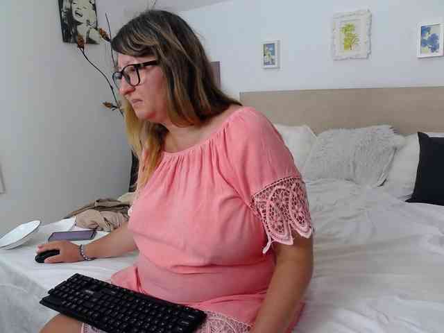 OlgaPavlova Live Webcam on BongaCams