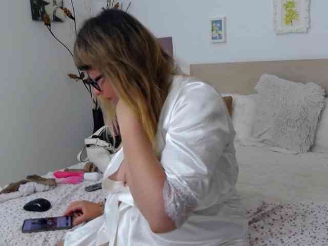OlgaPavlova webcam