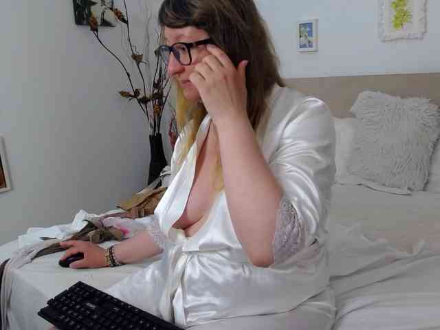 OlgaPavlova webcam