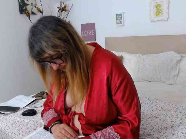 OlgaPavlova webcam