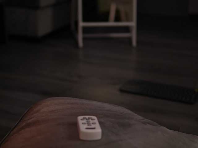 NaughtyyChloe webcam