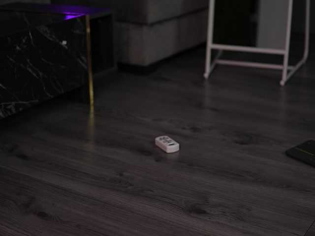 NaughtyyChloe webcam