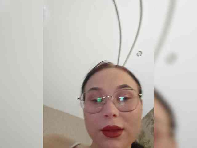 MeganBbeFox webcam