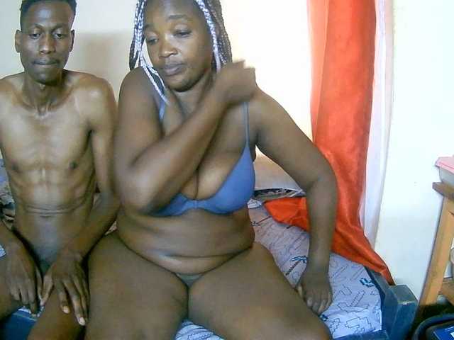 Lovelyjugs1 live cam on BongaCams
