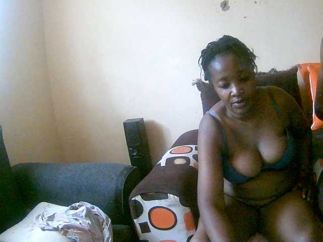 Lovely_jugs1 live cam preview