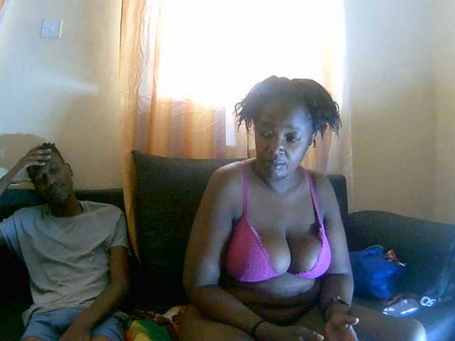 Lovely_jugs1 live cam preview