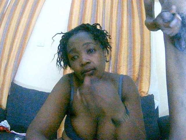 Lovely_jugs1 live cam preview