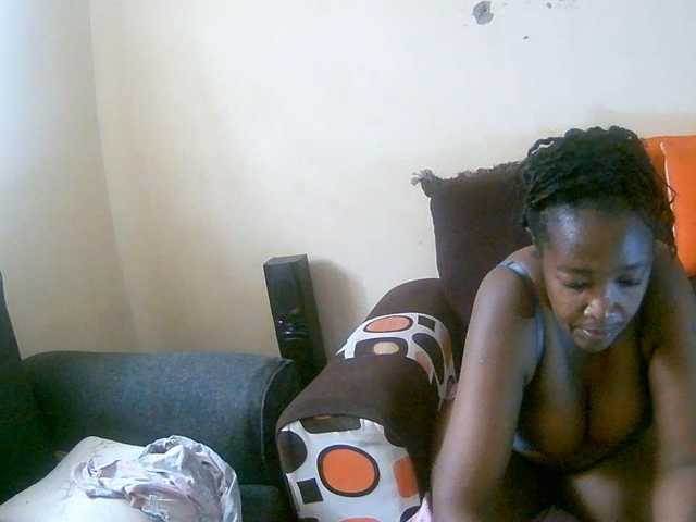 Lovelyjugs1 live cam on BongaCams