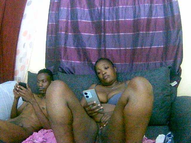 Lovelyjugs1 live cam on BongaCams