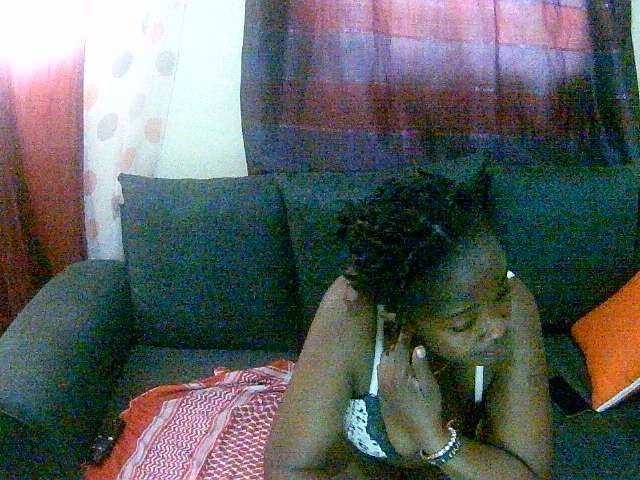 Lovelyjugs1 live cam on BongaCams