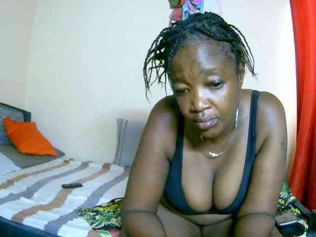 Lovely_jugs1 webcam