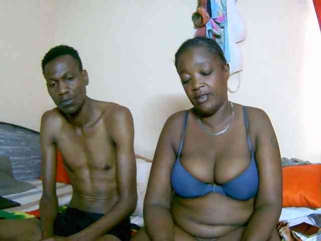 Lovely_jugs1 webcam