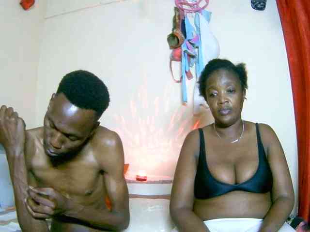 Lovely_jugs1 webcam