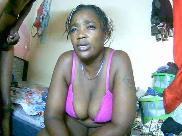 Lovely_jugs1 webcam