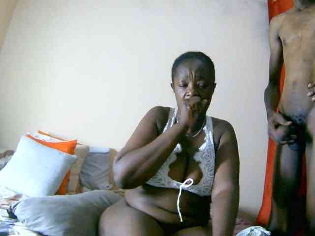 Lovely_jugs1 webcam