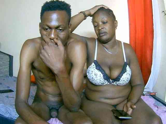 Lovely_jugs1 webcam