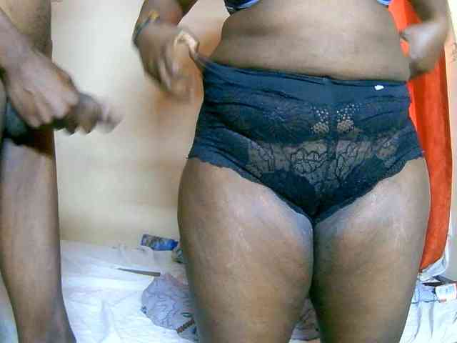 Lovely_jugs1 webcam
