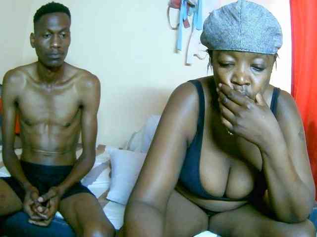 Lovely_jugs1 webcam