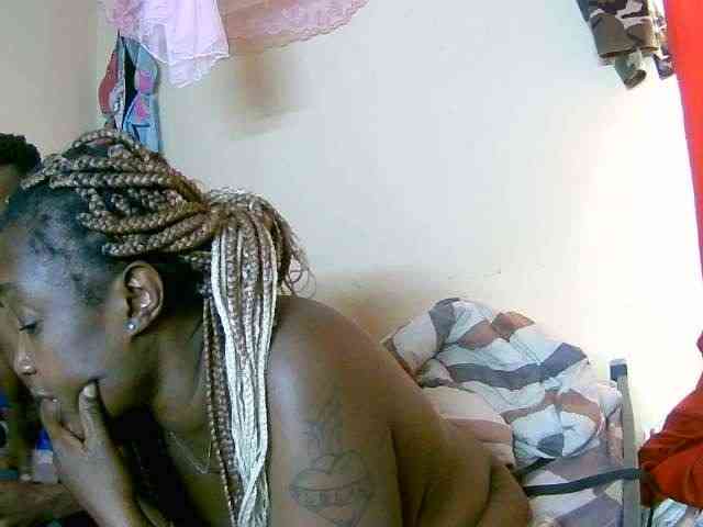 Lovely_jugs1 webcam
