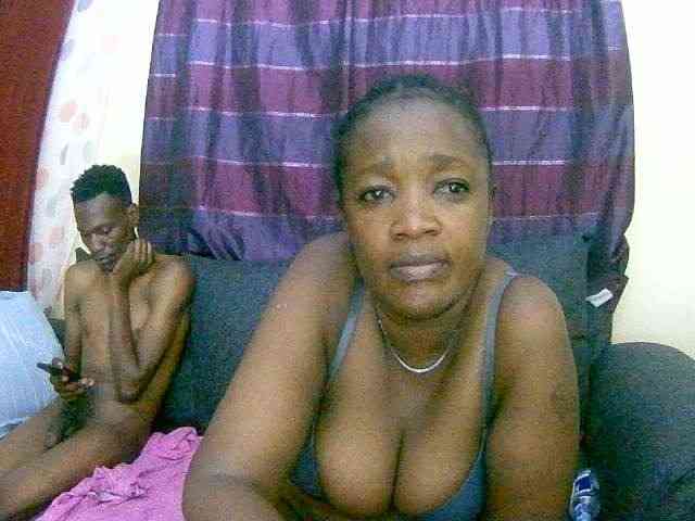 Lovely_jugs1 webcam