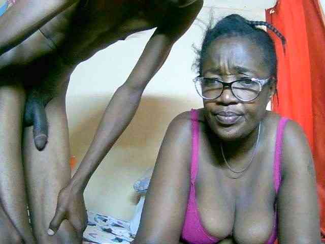 Lovely_jugs1 webcam