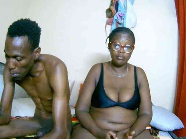 Lovely_jugs1 webcam