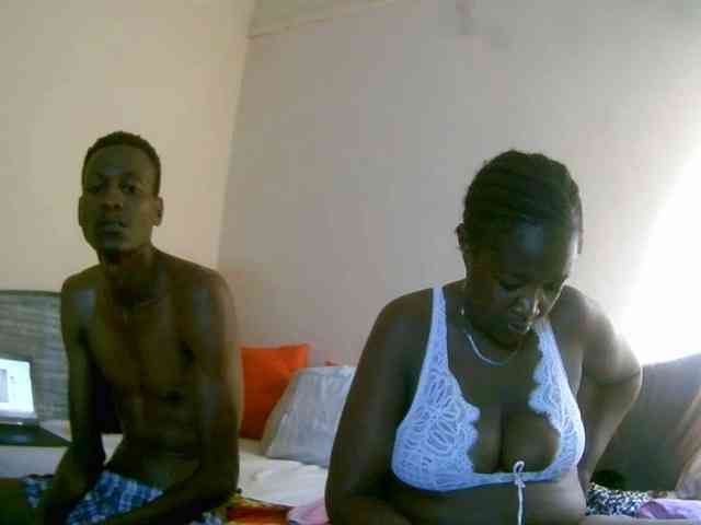 Lovely_jugs1 webcam