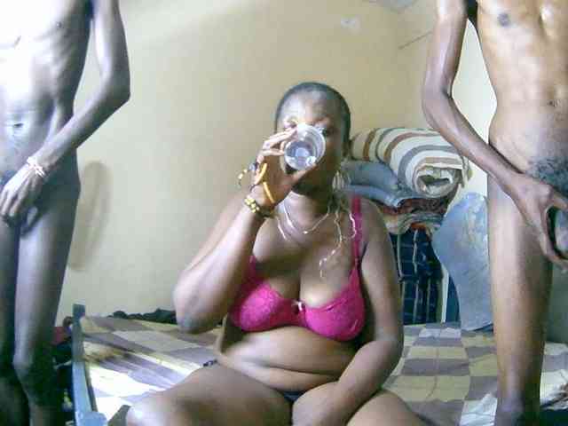 Lovely_jugs1 webcam