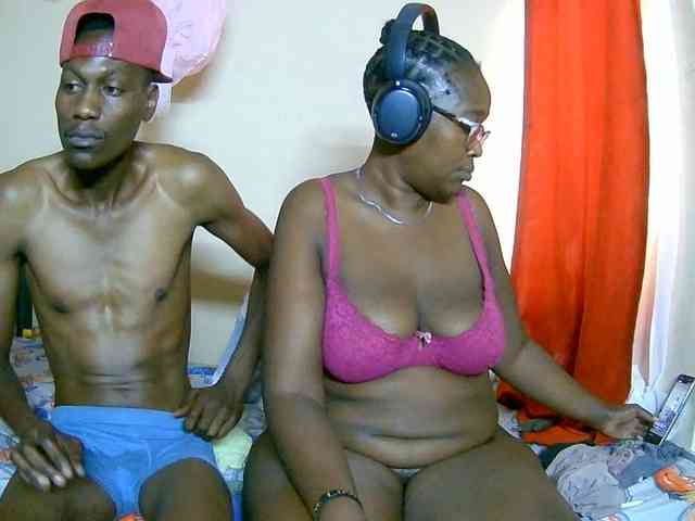 Lovely_jugs1 webcam