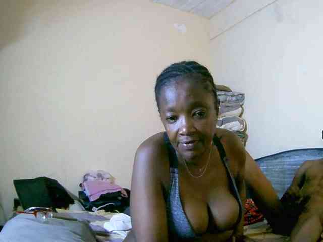 Lovely_jugs1 webcam
