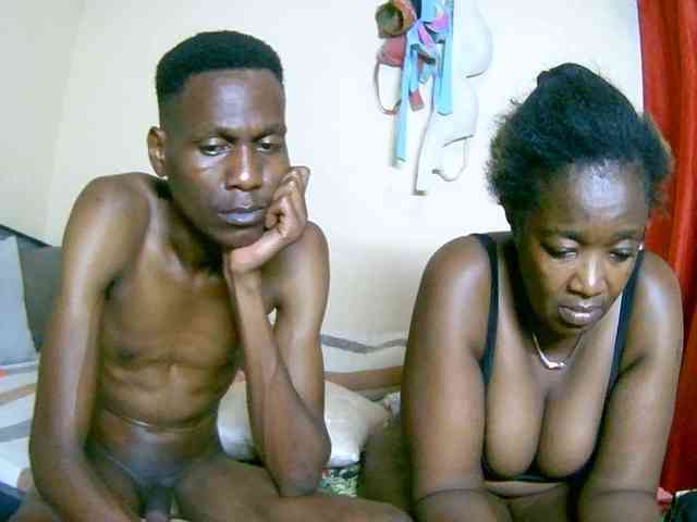 Lovely_jugs1 webcam