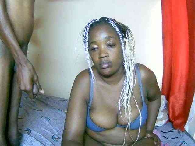 Lovely_jugs1 webcam