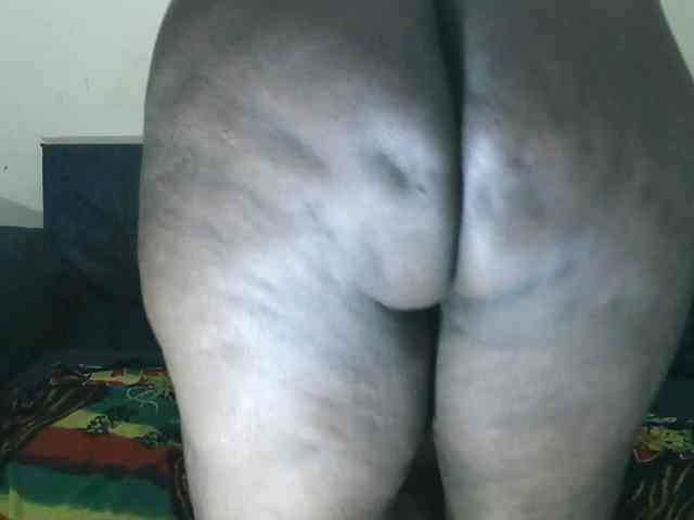 Lovely_jugs1 webcam