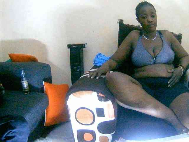 Lovely_jugs1 webcam