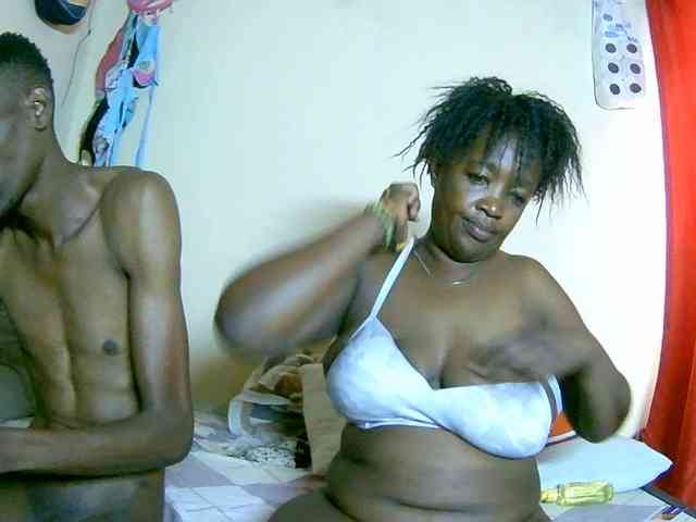 Lovely_jugs1 webcam