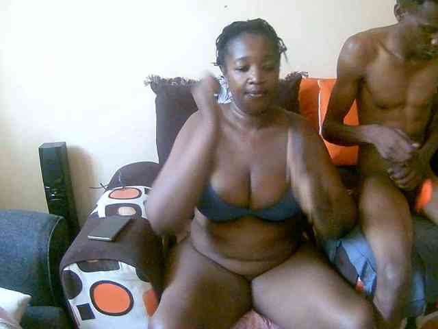 Lovely_jugs1 webcam
