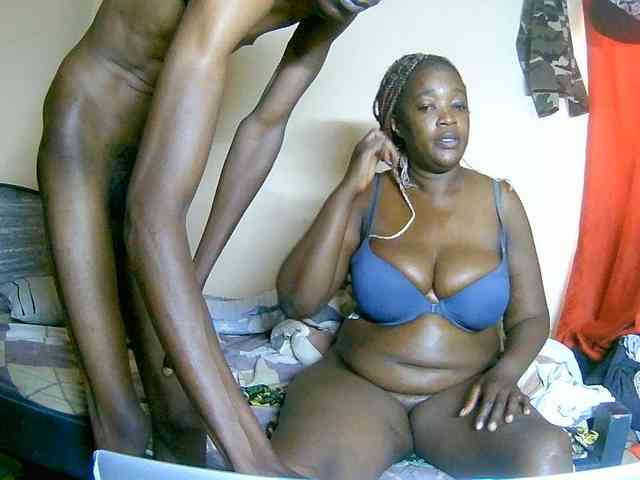 Lovely_jugs1 webcam