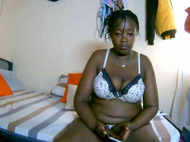 Lovely_jugs1 webcam