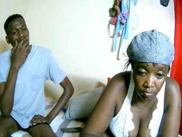 Lovely_jugs1 webcam