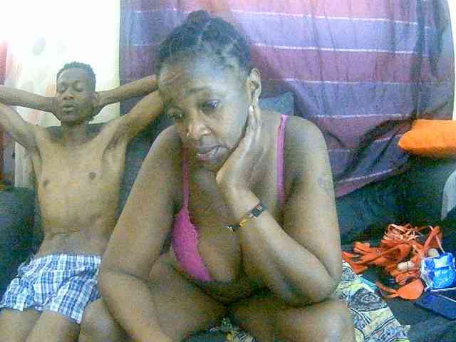 Lovely_jugs1 webcam