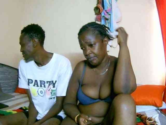 Lovely_jugs1 webcam