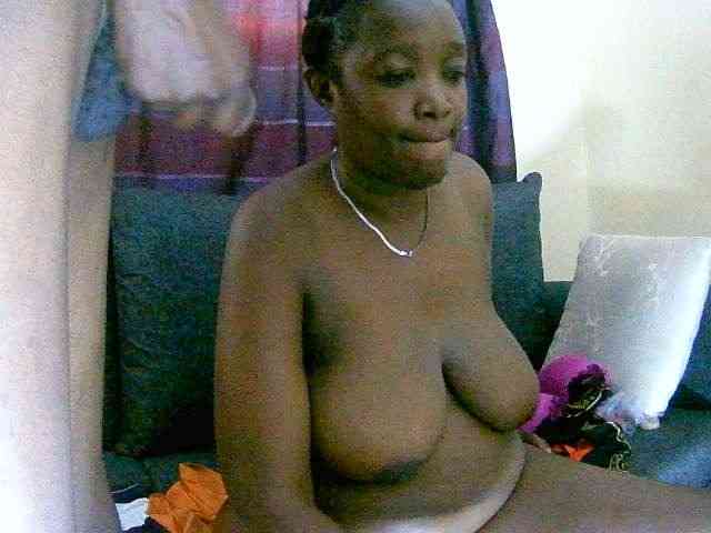 Lovely_jugs1 webcam