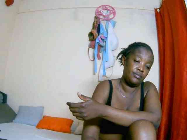 Lovely_jugs1 webcam