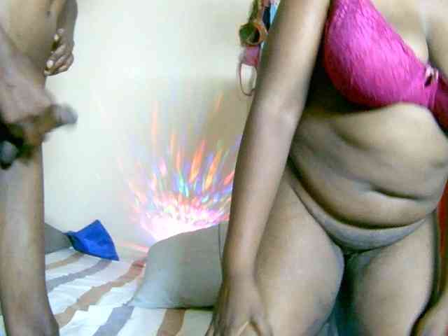 Lovely_jugs1 webcam